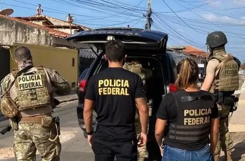 (24/4)AGORA/ PF NO ES: Combate crime de armazenamento de imagens contendo cenas de abuso sexual
